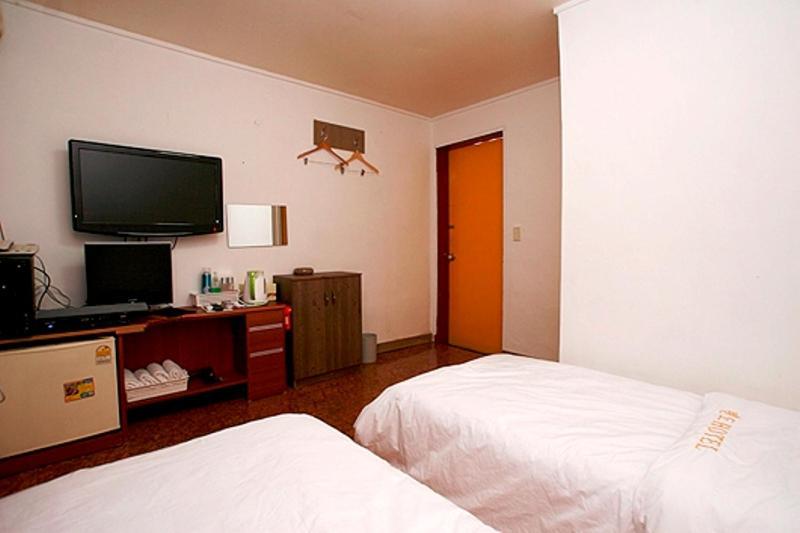 Jongno Bando Hotel Seoul Room photo